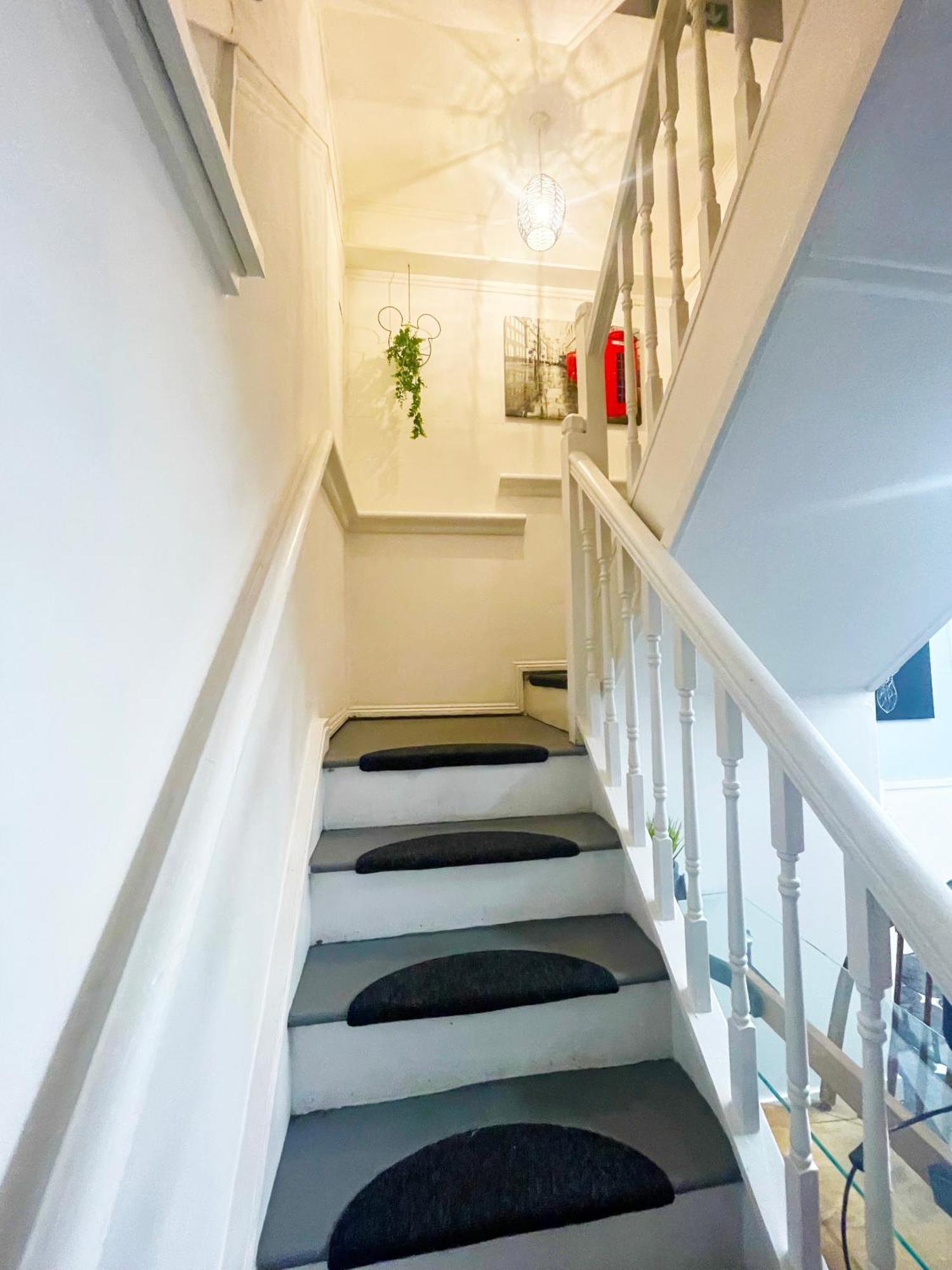 런던 Brixton/Oval House 아파트 외부 사진